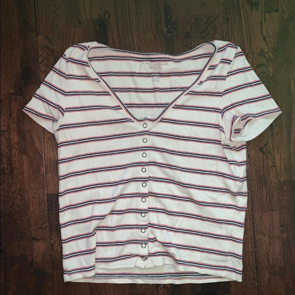 White/ burgundy striped crop like shirt!